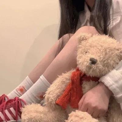 照片的她
